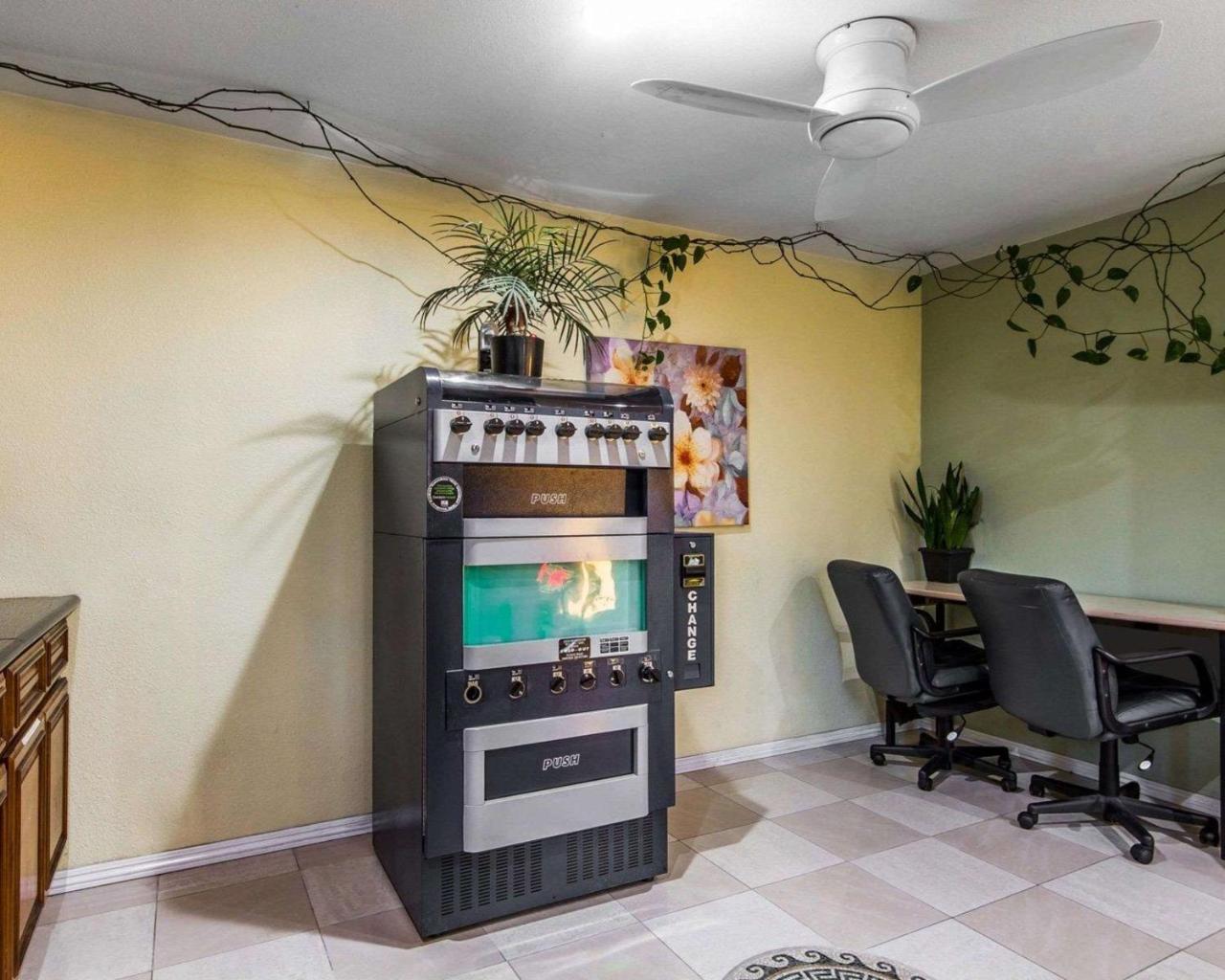 Rodeway Inn Vallejo Εξωτερικό φωτογραφία