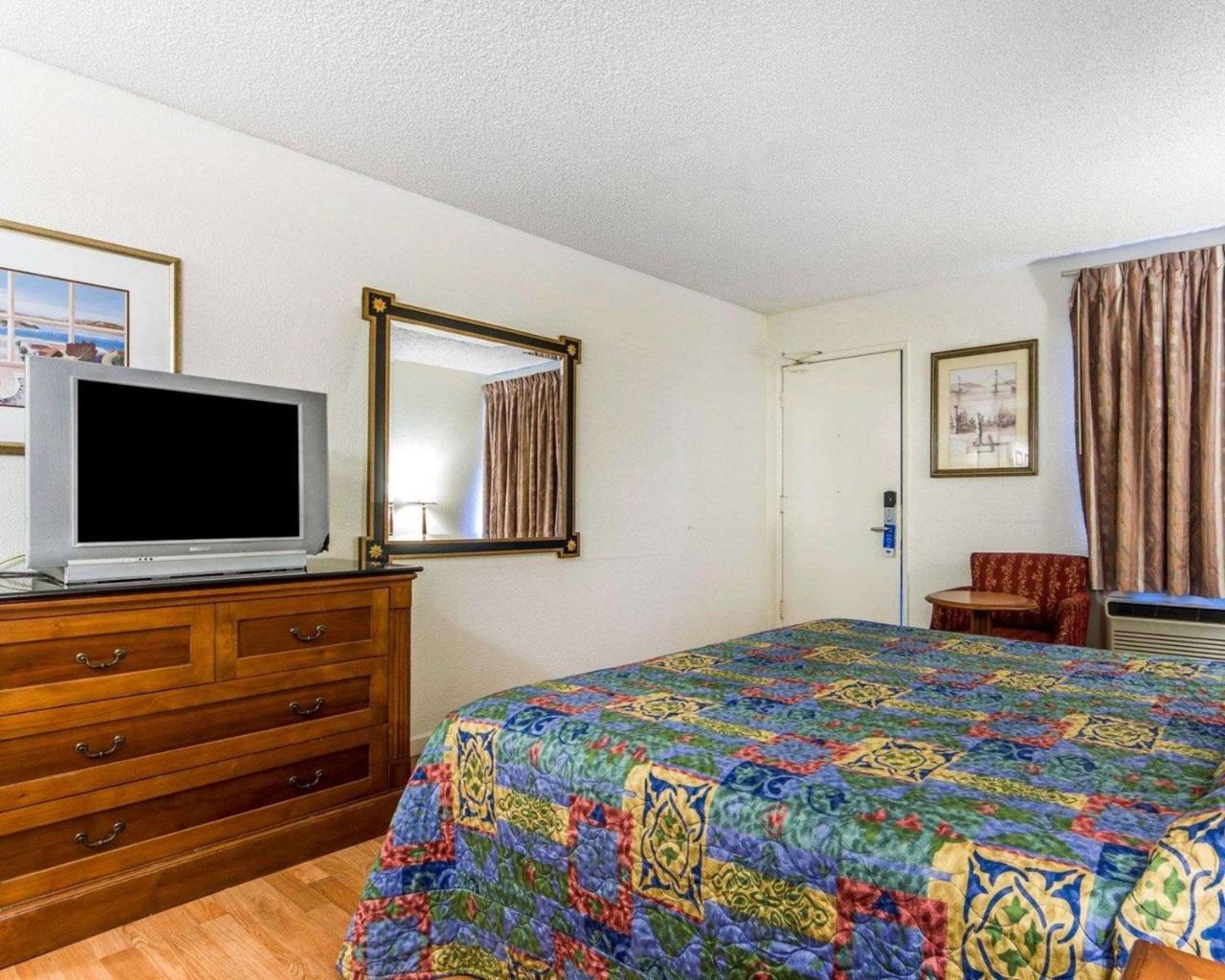 Rodeway Inn Vallejo Εξωτερικό φωτογραφία