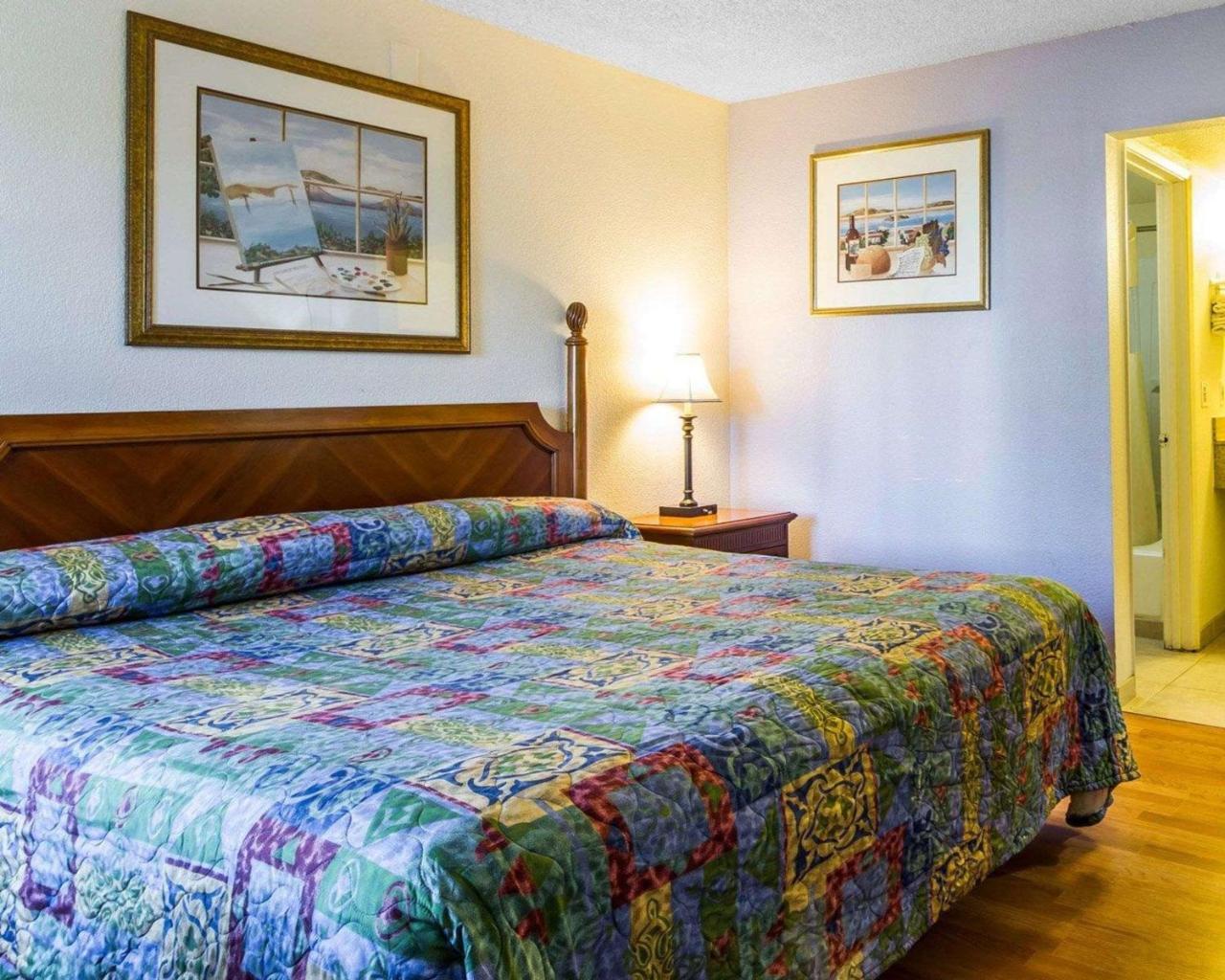 Rodeway Inn Vallejo Εξωτερικό φωτογραφία