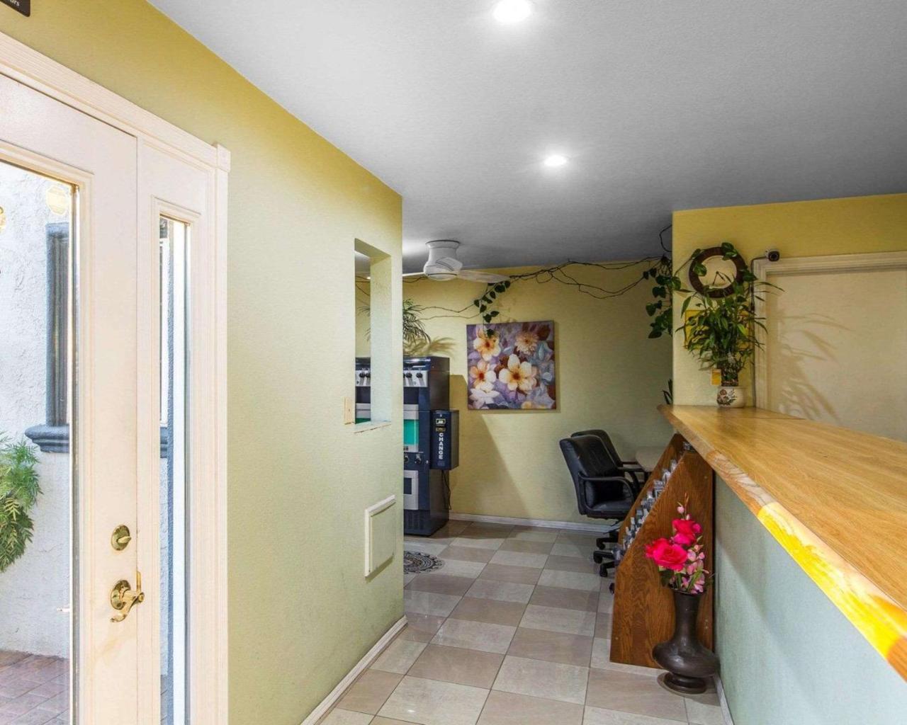 Rodeway Inn Vallejo Εξωτερικό φωτογραφία